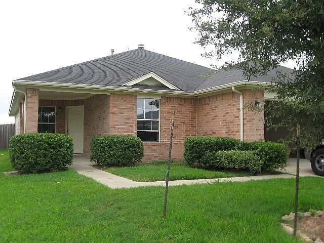 1st image of 19718 Brisbane Meadows Dr
