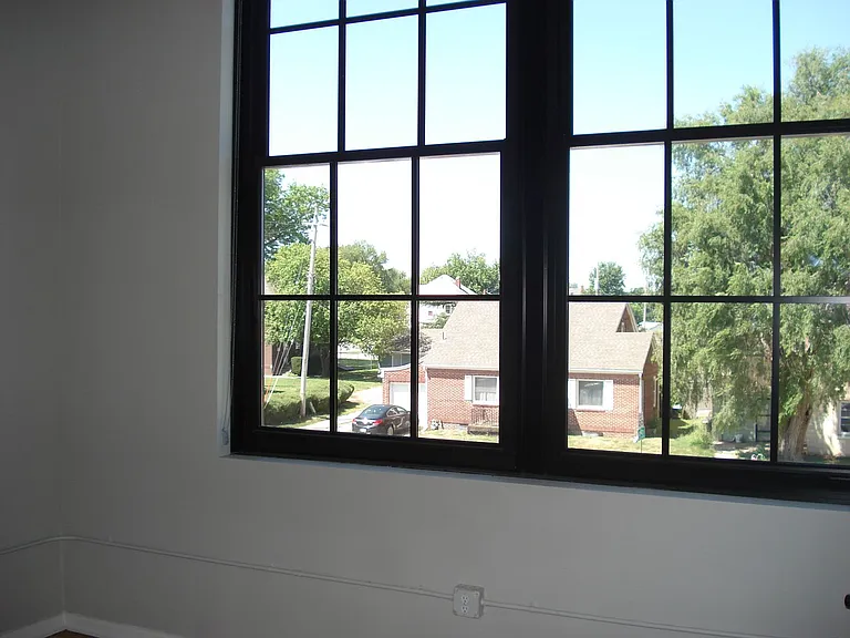 308 E Corning St — Photo 37