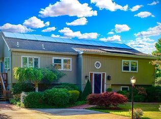 6 Gary Dr, Mattapoisett, MA 02739