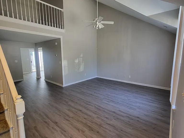 1119 Shoal Creek Trl — Photo 2