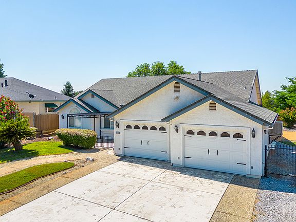 2nd image of 4416 Hillington Ct