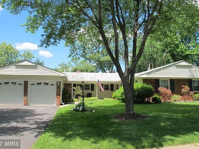 4114 Middle Ridge Dr, Fairfax, VA, 22033