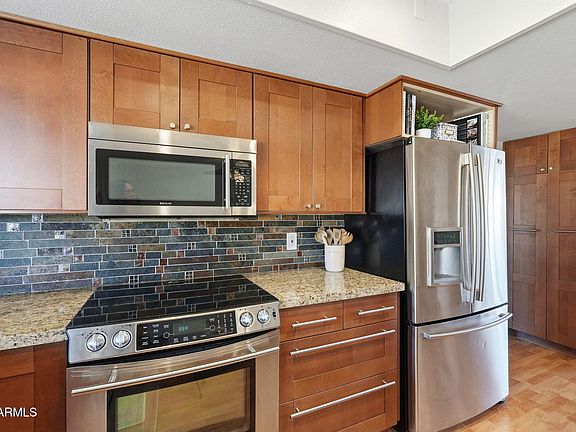 4th image of 5310 E SHEENA Drive