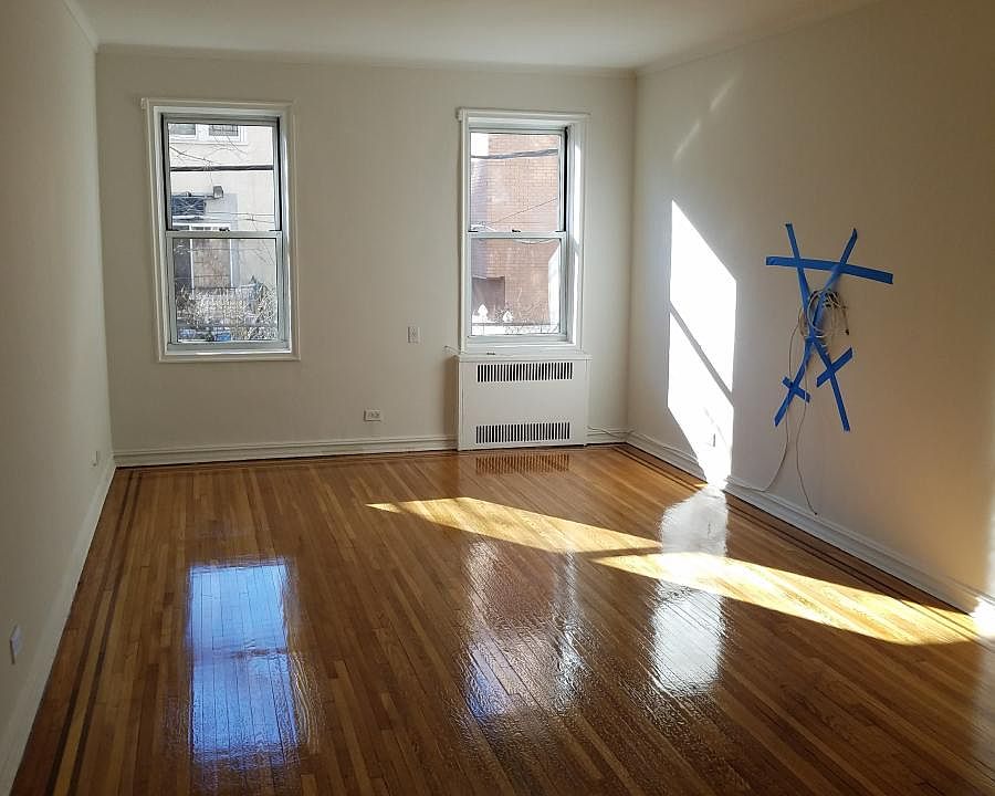 1st image of 1680 E 22nd St APT 501