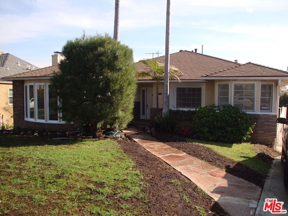 1st image of 1906 Bagley Ave