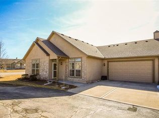 15620 S Church St UNIT 1400, Olathe, KS 66062