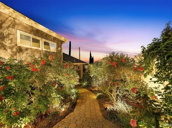 6951 Bellclaire St, Tujunga, CA 91042