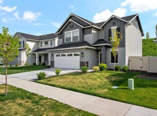 262 N Caracaras Way, Eagle, ID 83616