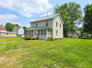 210 N Cushman Ave, Viola, WI 54664