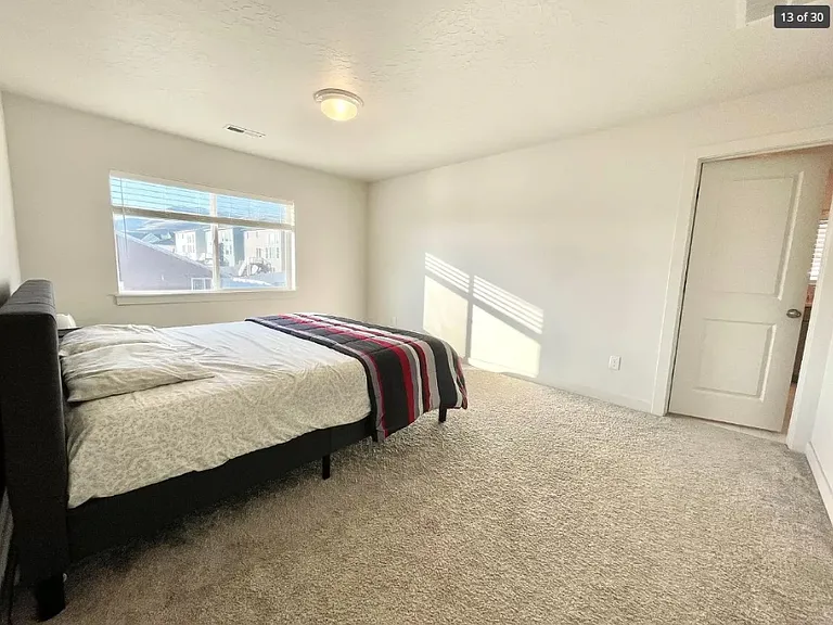 2162 Cloverleaf Way — Photo 14