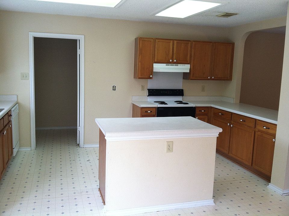 1st image of 8015 Cheryl Meadow Dr