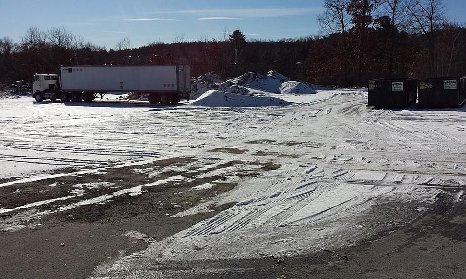 2nd image of 184 Ayer Rd