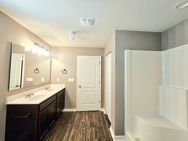 1420 Demila Dr — Photo 9