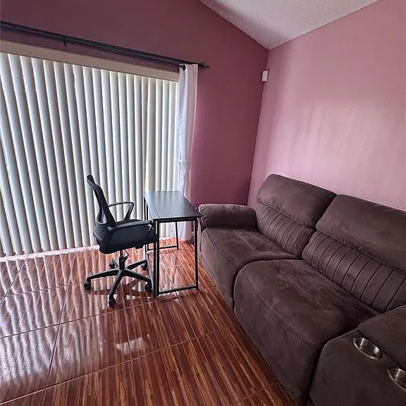 138 Pinewood Cir — Photo 5