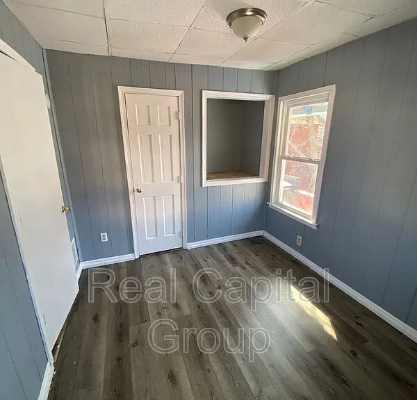 709 Townsend Pl #UPPER — Photo 8
