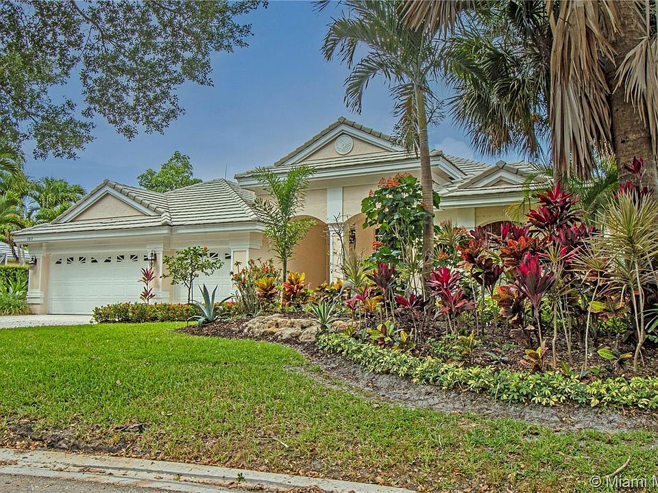 1st image of 7812 SE Bighorn Dr