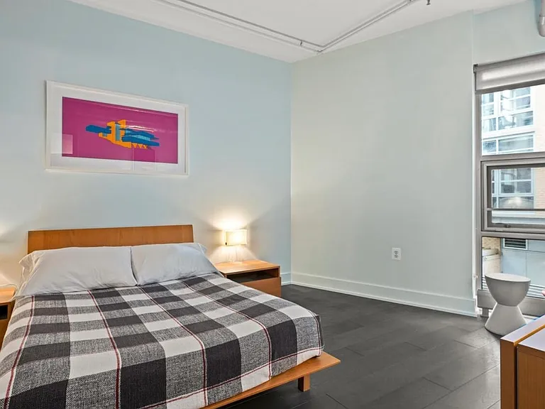 1444 Church St NW #207 — Photo 4