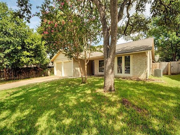 2nd image of 7203 Towering Oaks Dr