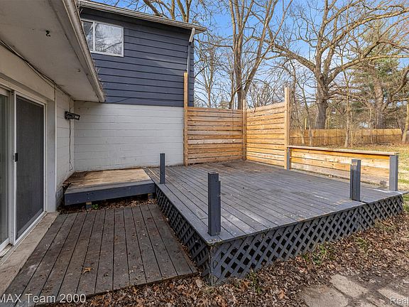 5th image of 22164 Berg Rd