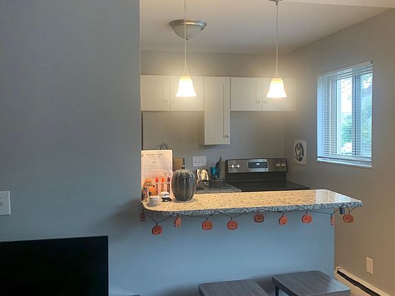 2nd image of 3643 Clarion Ave #7
