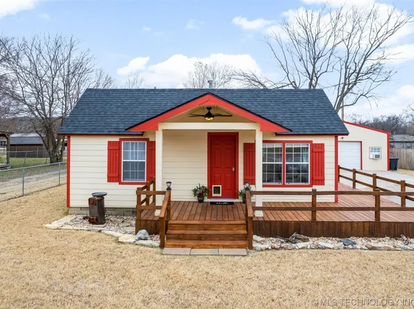 309 N Shawnee St, Catoosa, OK 74015