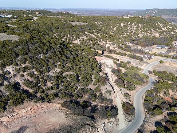 4th image of 226 Cedar Creek Ranch Trl