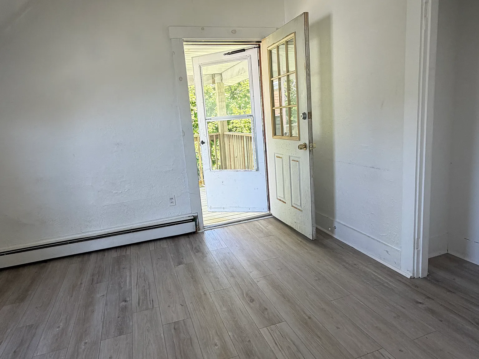 274 Pine St — Photo 1