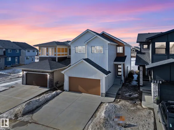 2524 211th St NW, Edmonton, AB T6M 2P3