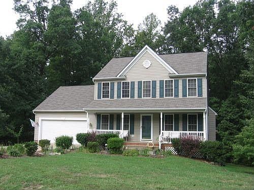 1st image of 10404 Woodlake Ct
