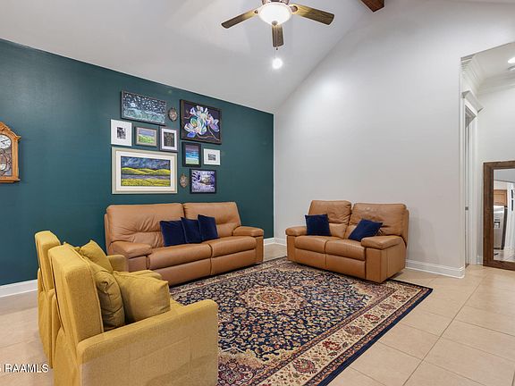 4th image of 115 Destin Dr