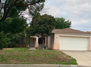 2349 E Goshen Ave, Fresno, CA 93720