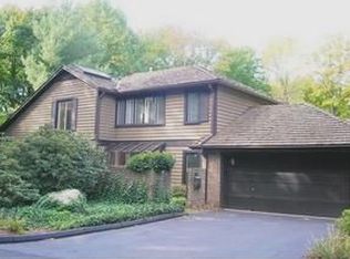 4 Hidden Valley #4, Rocky River, OH 44116