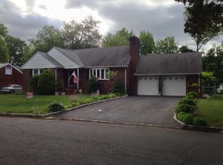112 Emerald Pl, Clark, NJ 07066