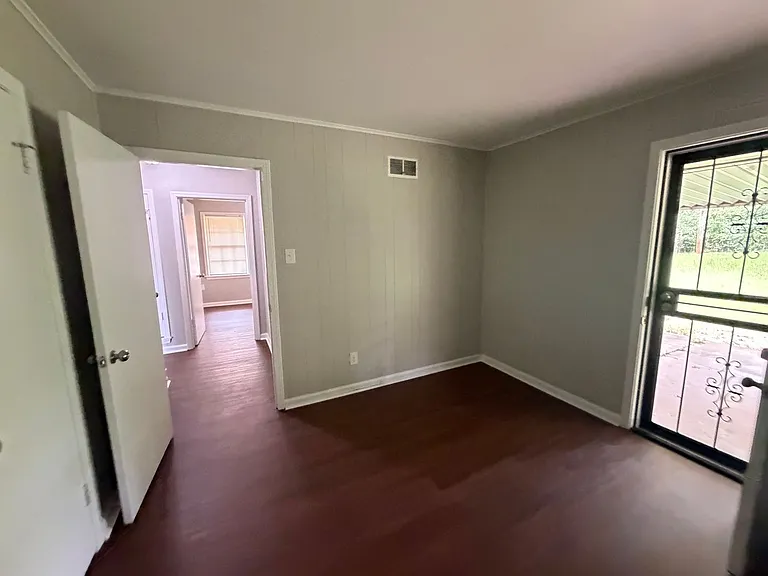 1786 Hester Rd — Photo 39