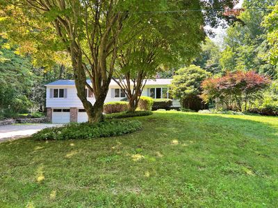 11 Mount Nebo Road, Newtown, CT, 06470