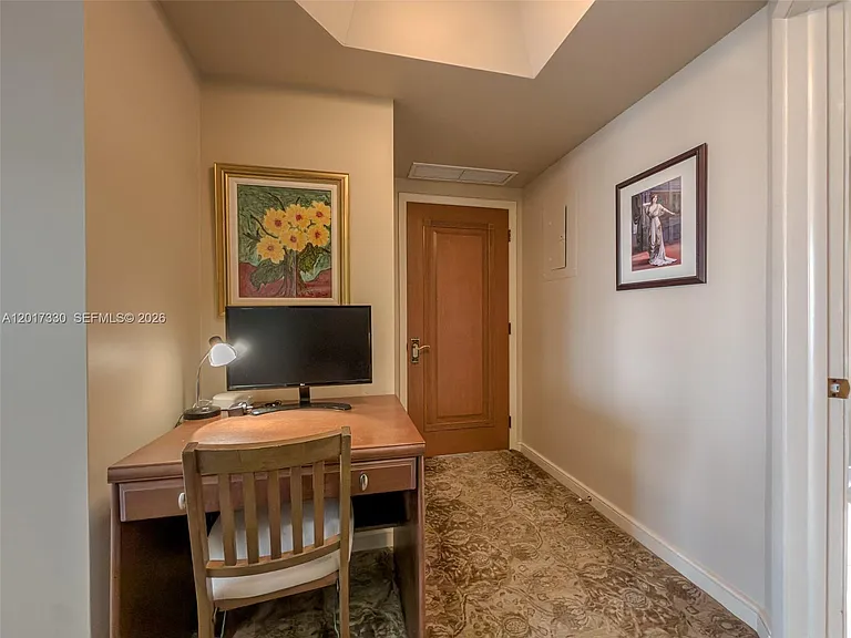 2000 Island Blvd #2503 — Photo 25