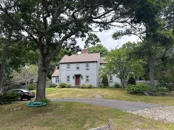11 Cardinal Rd, Sandwich, MA 02563