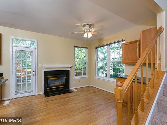 4th image of 14643 Stream Pond Dr