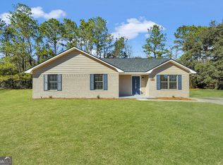 95 James Ln, Midway, GA 31320