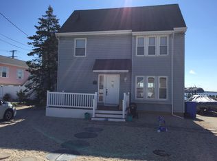 16 Selma Dr, Manahawkin, NJ 08050