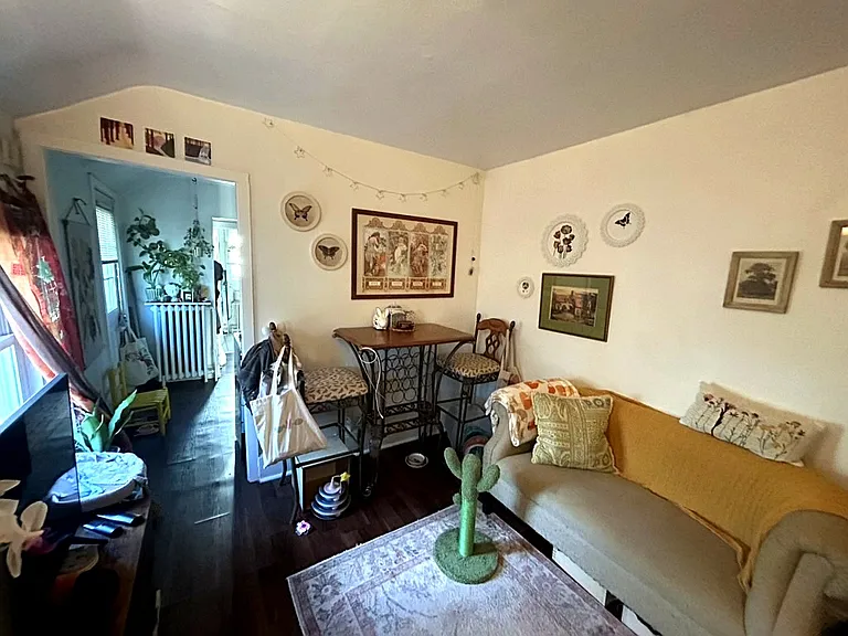 195 Oneida St #3 — Photo 2