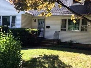 36 Whittier Blvd, Poughkeepsie, NY 12603