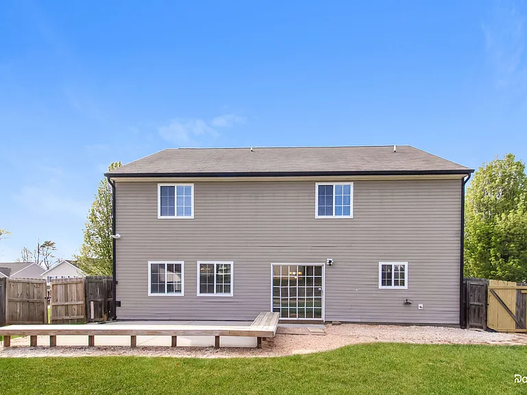 5702 Waterpoint Dr — Photo 14