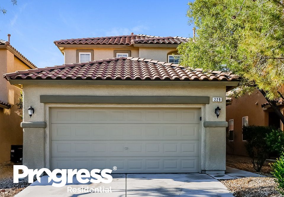 1st image of 229 Lantana Breeze Dr