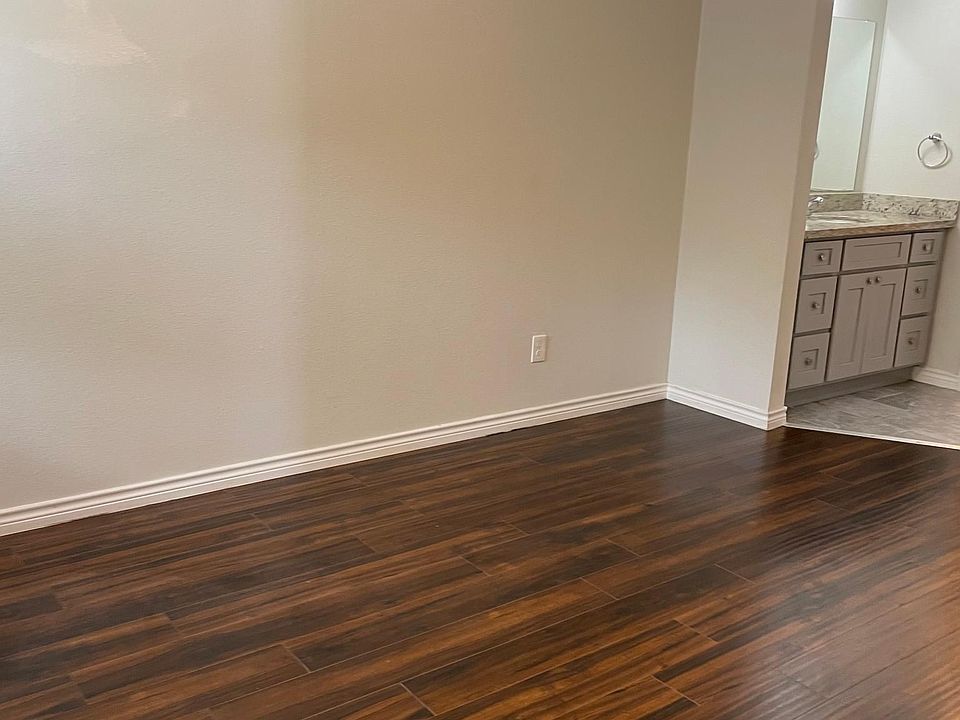1st image of 740 Memorial Mews St APT D