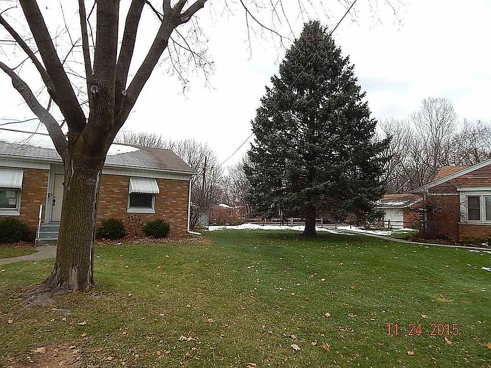 1st image of 701 27th Avenue Ct