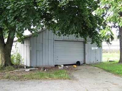 2nd image of 948 N State Road 149