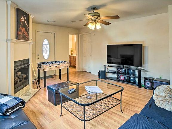 3rd image of 3043 W Marigold Dr