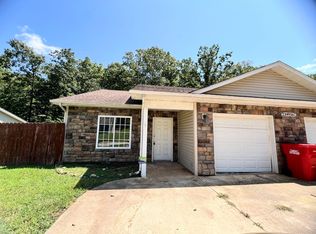 24926 Talladega Rd, Saint Robert, MO 65584