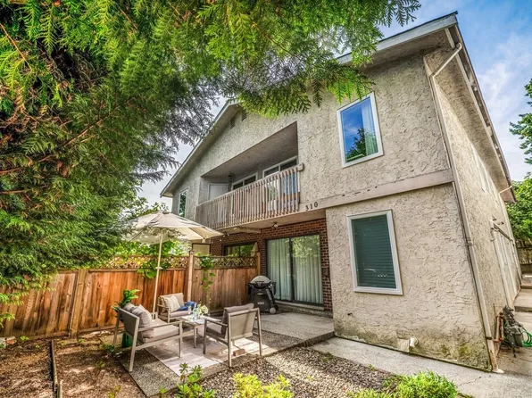 310 E 16th Ave, Vancouver, BC V5T 2T6